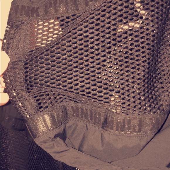 Too Big - Picture 4 of 4